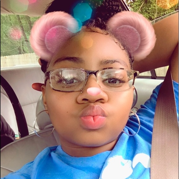 Profile Picture of Jayla Pouncy (@jaylapouncy19) on Poshmark