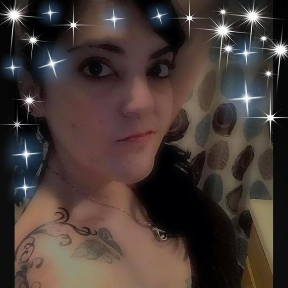 Profile Picture of Maria interrante Shorette (@mialuv) on Poshmark