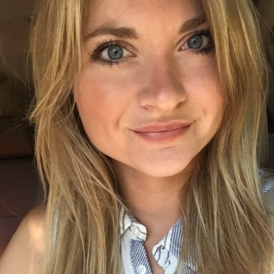 Profile Picture of Katelyn Holcomb (@love4ELL) on Twitter