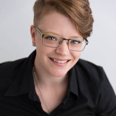 Profile Picture of Amanda Strathearn RMT (@RmtAmanda) on Twitter