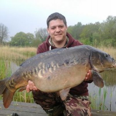 Profile Picture of Jason Coates (@jasoncoates19) on Twitter