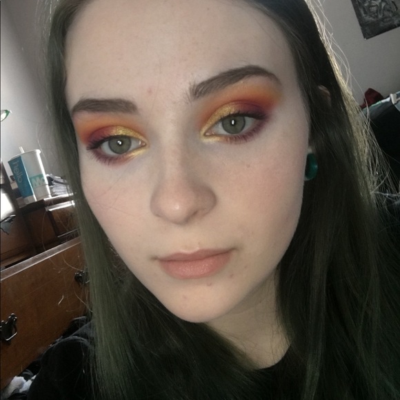 Profile Picture of Miranda Keeley (@mirandak423) on Poshmark