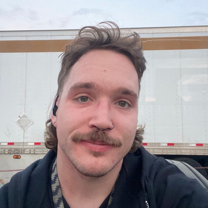 Profile Picture of Dallin (@dallhunee) on Tiktok