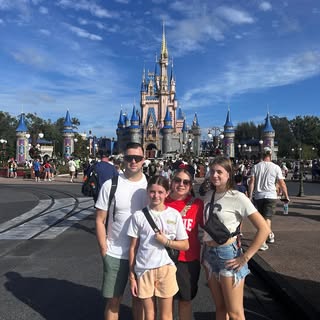 Profile Picture of Cynthia Dupont (@cynthiadupont) on Instagram