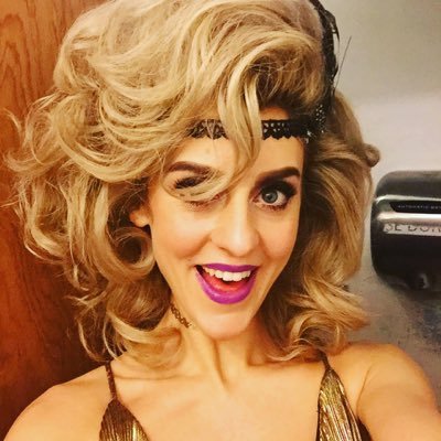 Profile Picture of Victoria Sukonik (@vichasbighair) on Twitter