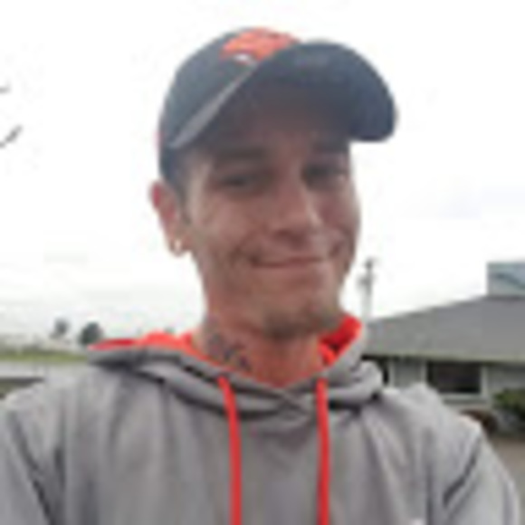 Profile Picture of Mike Prickett (@mikeyprickett35) on Poshmark