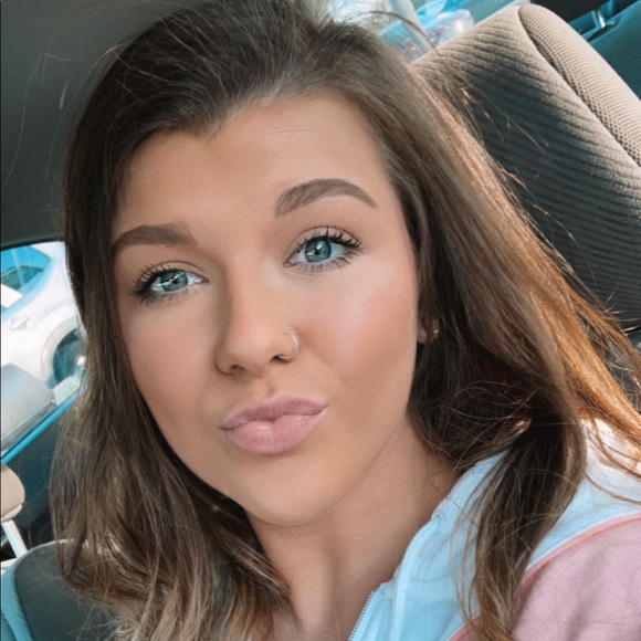Profile Picture of Jenna Mcdowell (@mcdowell5) on Poshmark