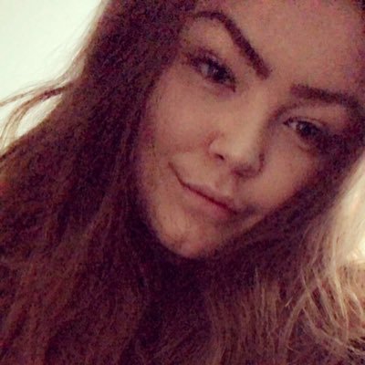 Profile Picture of Cassandra Lundgren (@hejduarsnygg) on Twitter