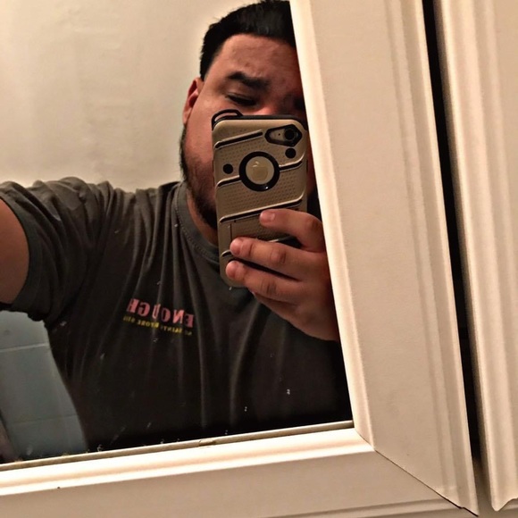 Profile Picture of Jimmy Colon (@jimmycolon525) on Poshmark