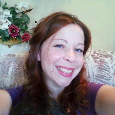 Profile Picture of Melissa Livingston (@mlivingston675) on Twitter