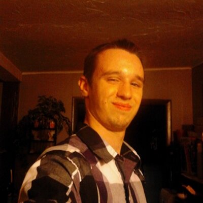 Profile Picture of Derek Arroyo (@rican46) on Twitter