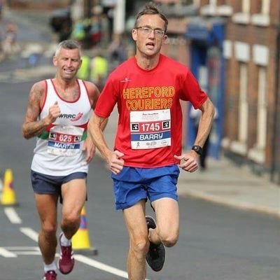 Profile Picture of Barry Reynolds (@reynoldsrunning) on Twitter