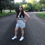 Profile Picture of Julia Armstrong (@_juliaarmstrong_) on Instagram