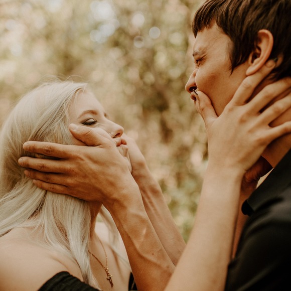 Profile Picture of Arielle Gillio (@ariellegillio) on Poshmark