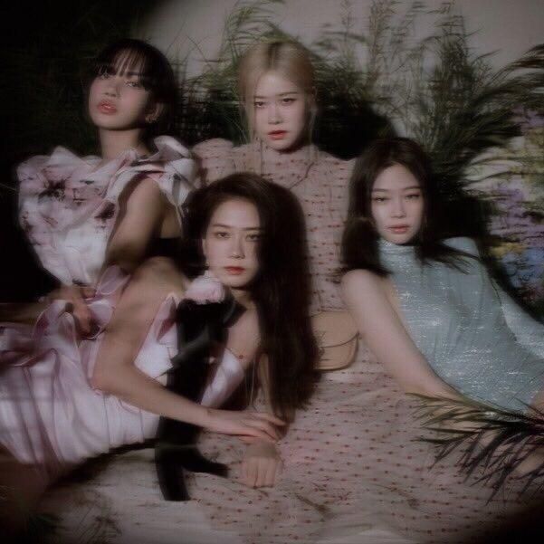 Profile Picture of crystaliteshi (@crystaliteshi) on Tiktok