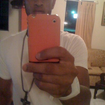 Profile Picture of Robert Cabrera (@robertcabrera5) on Twitter
