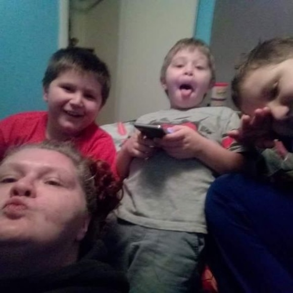 Jamie Vaillancourt - Poshmark Profile Picture of Jamie Vaillancourt (@jamievaillancou) on Poshmark