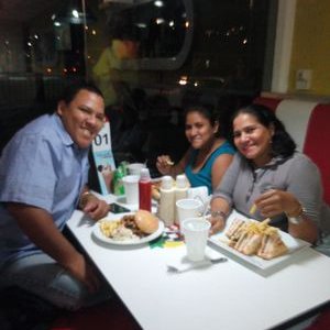 Profile Picture of Emilio J. Páez T. (@tirolookooo) on Twitter