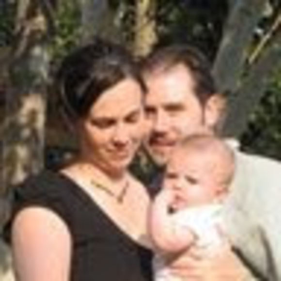 Profile Picture of Andrea Dinan (@andreadinan) on Poshmark