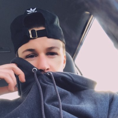 Profile Picture of Connor McNeil (@McNeilConnor) on Twitter