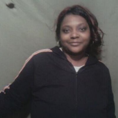 Profile Picture of Tomeka Jones (@tomekajones89) on Twitter