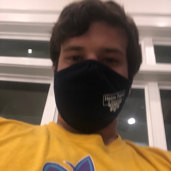 Profile Picture of Justin Helm (@jhelm42) on Poshmark