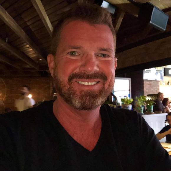 Rob Larkan - Poshmark Profile Picture of Rob Larkan (@roblarkan) on Poshmark