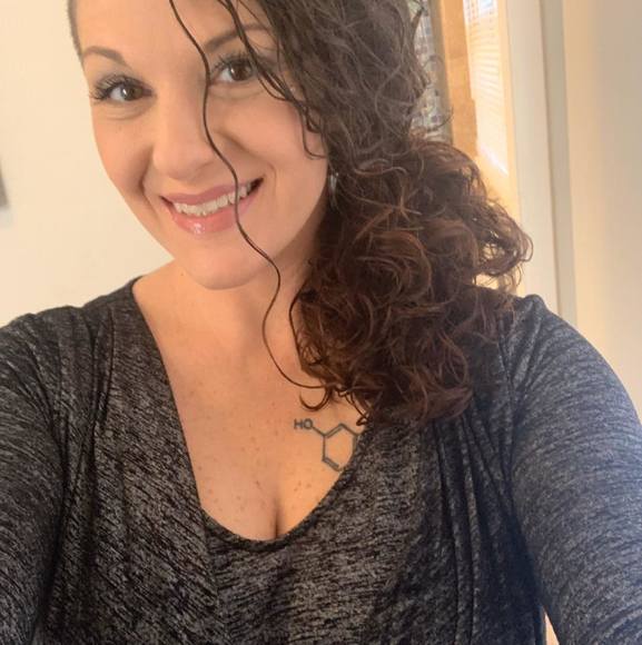 Profile Picture of Emily Sekula (@mlesekula) on Poshmark