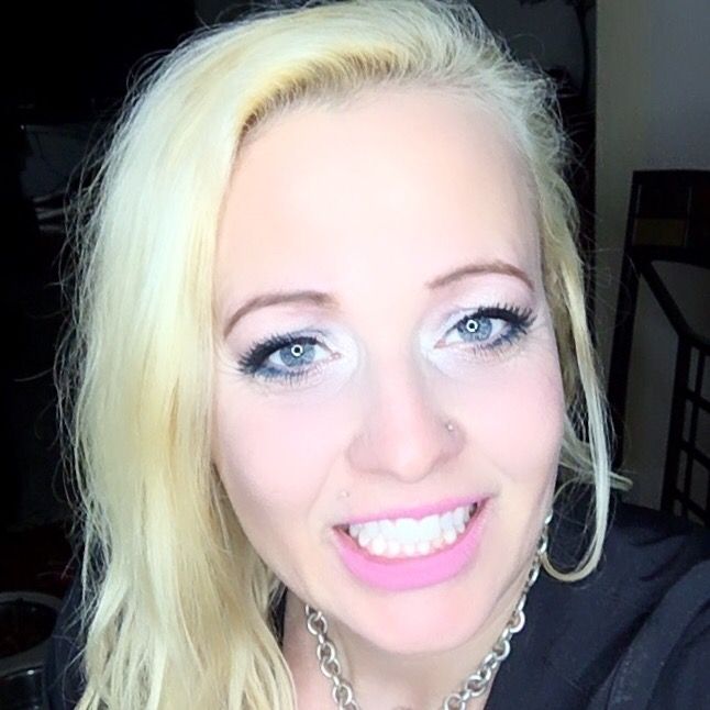 Profile Picture of Tracy Farr (@tracylfarr) on Tiktok