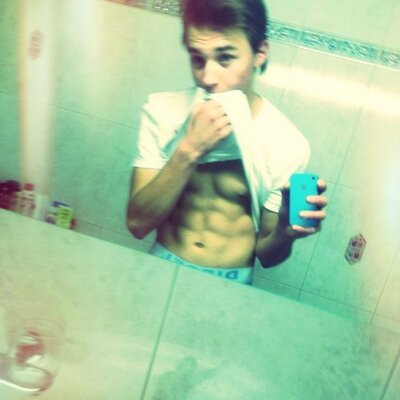 Profile Picture of Nick Mulder (@WFfBooom) on Twitter