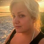 Evelina Hallbom - Instagram Profile Picture of Evelina Hallbom (@hallbomevelina) on Instagram