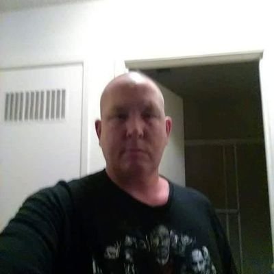 Profile Picture of Raymond Duffy (@Raymond79533607) on Twitter