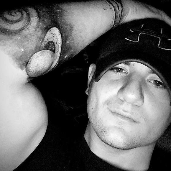 Profile Picture of Justin Richters (@justnval) on Poshmark