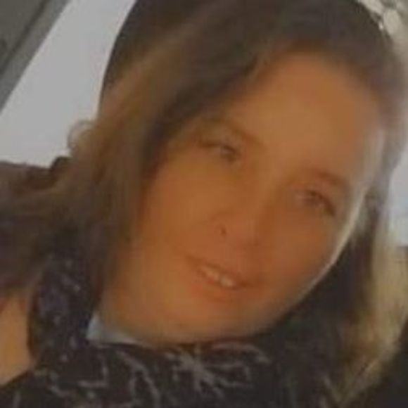 Profile Picture of Revonda Maltba (@rdmaltba) on Poshmark