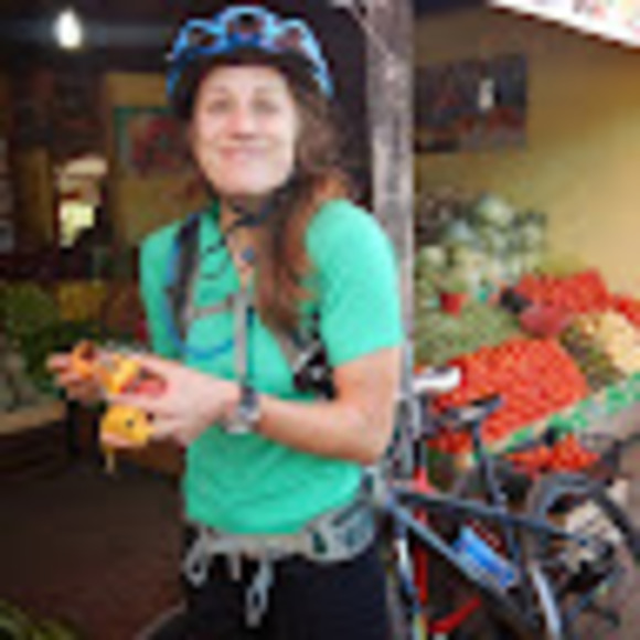 Allie Savage - Poshmark Profile Picture of Allie Savage (@alliejayner) on Poshmark