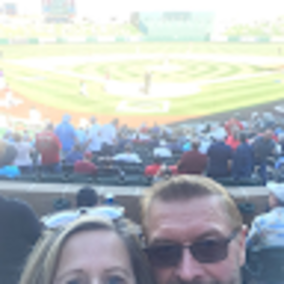 Profile Picture of Carol Vigen (@cjvigen) on Poshmark