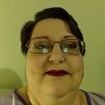 Profile Picture of Julia Warner (@julia.warner.52) on Instagram