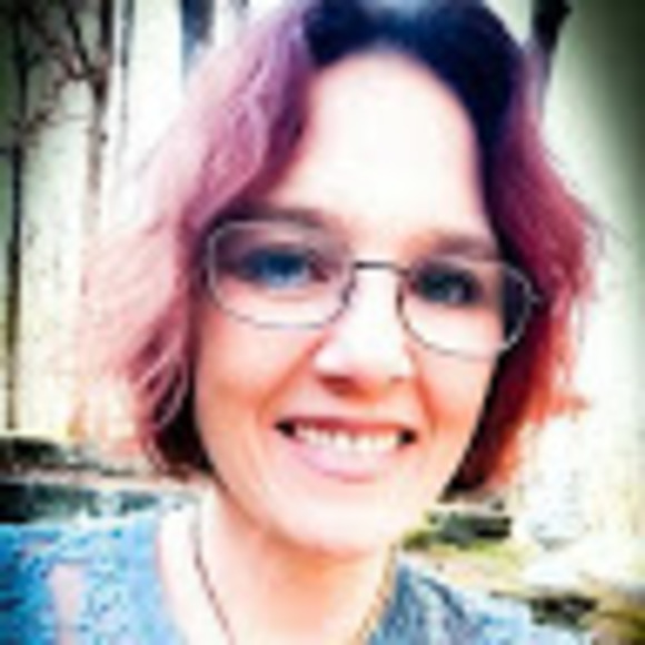 Shelly Gary - Poshmark Profile Picture of Shelly Gary (@shellygary924) on Poshmark