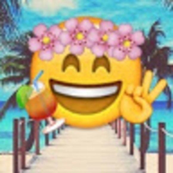 Profile Picture of Justina Mcnair (@mcnairju) on Poshmark