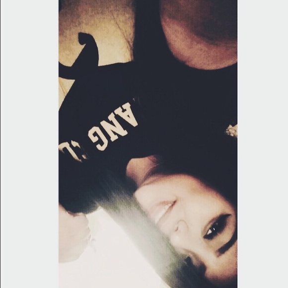 Profile Picture of Yasmin Ramirez (@yazzi_25) on Poshmark