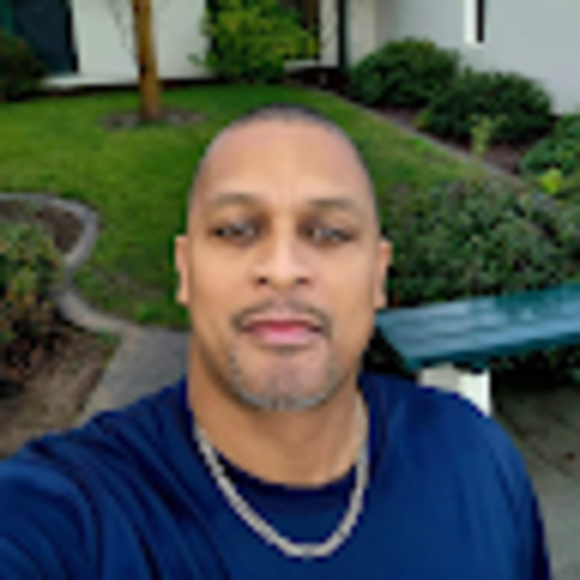 Profile Picture of Paul Charles (@lyte_iize) on Poshmark