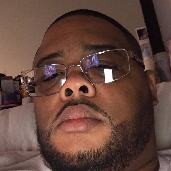 Profile Picture of James Suggs (@jsuggs1805) on Poshmark