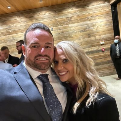 Profile Picture of Shannon Schneider (@S_Schneider82) on Twitter