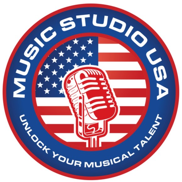 Profile Picture of Kenneth Perry (@musicstudiousa) on Poshmark
