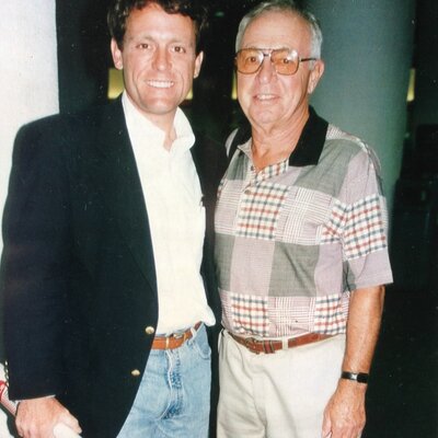 Jimmy Roberts - Twitter Profile Picture of Jimmy Roberts (@JimmyRobertsNBC) on Twitter