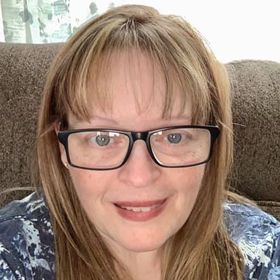 Profile Picture of Kimberly Kuhlman (@ziahsmomma) on Pinterest