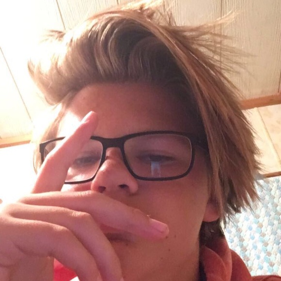 Profile Picture of Trevor Griffith (@trevorgriffith) on Poshmark