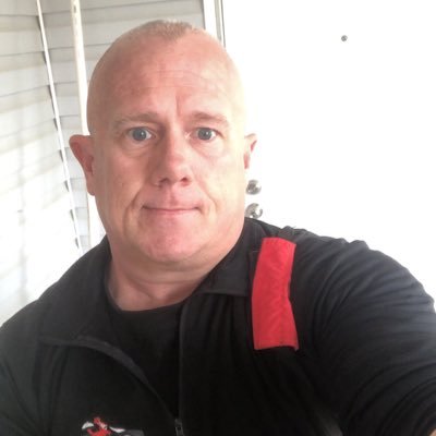 Profile Picture of James Poppell (@JamesPoppell) on Twitter