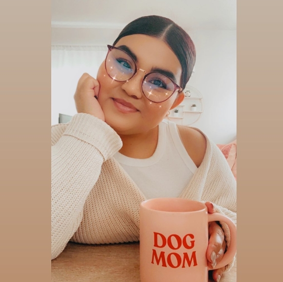 Jasmine Castaneda - Poshmark Profile Picture of Jasmine Castaneda (@jcastaneda3108) on Poshmark