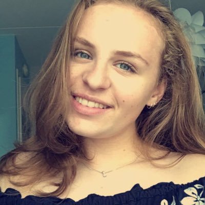 Profile Picture of Aimee (@aimee__willems) on Twitter
